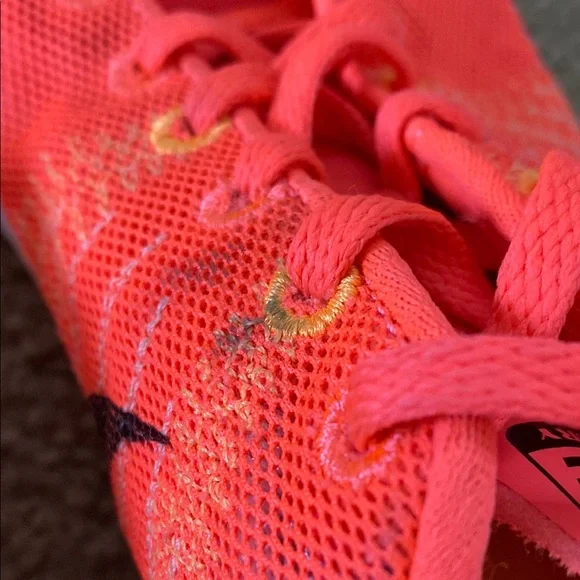 Nike Fury Sneakers size 9 - Picture 6 of 7